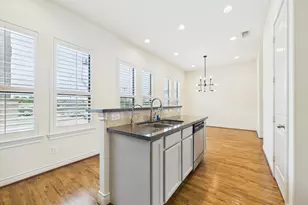 11025 Sherwood Grv, Houston, TX 77043 - Photo 17