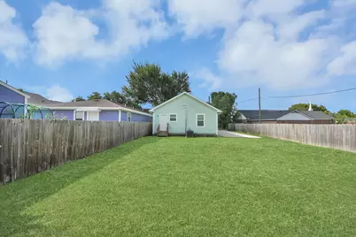 3703 Lila Street, Houston, TX 77026 - Photo 5