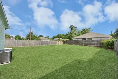 3703 Lila Street, Houston, TX 77026 - Photo 37