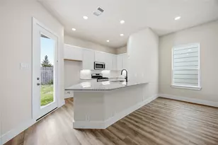 13439 Sun Cay Dr, Houston, TX 77047 - Photo 5