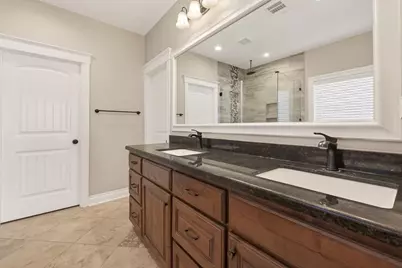 912 Roberts Street, East Bernard, TX 77435 - Photo 17