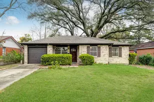 4722 Carleen Rd, Houston, TX 77092 - Photo 1