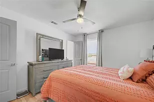 206 19th St, Dickinson, TX 77539 - Photo 27