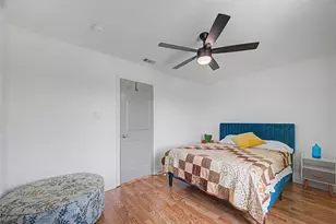 206 19th St, Dickinson, TX 77539 - Photo 33