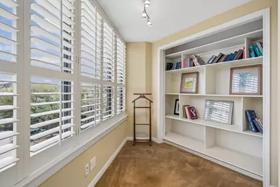 101 Westcott Street #305, Houston, TX 77007 - Photo 15