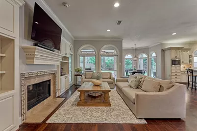 18 Treevine Court, The Woodlands, TX 77381 - Photo 11