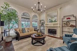 18 Treevine Ct, The Woodlands, TX 77381 - Photo 9