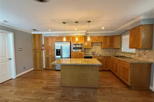 1447 Heights Blvd, Houston, TX 77008 - Photo 3