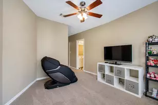 14142 Champion Village Dr, Houston, TX 77069 - Photo 27