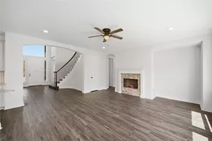 1015 Fairway Dr, La Porte, TX 77571 - Photo 11