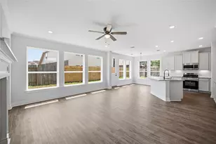 1015 Fairway Dr, La Porte, TX 77571 - Photo 13