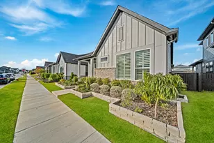 18530 Joyous Ln, Cypress, TX 77433 - Photo 7