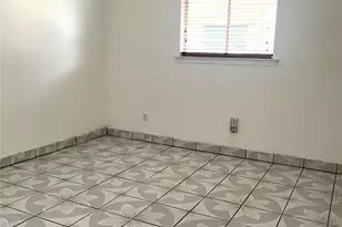 12332 Kayla Ln, Houston, TX 77015 - Photo 7