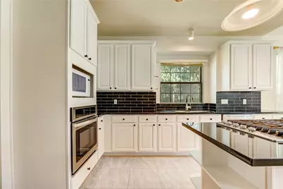 8803 Memorial Creek Drive, Spring, TX 77379 - Photo 27