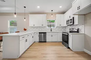 2301 Boss St, La Marque, TX 77568 - Photo 3