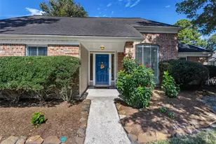 6502 Castle Ln Dr, Houston, TX 77066 - Photo 5