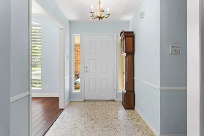 6502 Castle Lane Drive, Houston, TX 77066 - Photo 7
