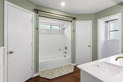 6502 Castle Lane Drive, Houston, TX 77066 - Photo 29