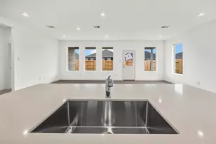 1939 Stargazer Ln, Angleton, TX 77515 - Photo 9