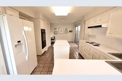 432 E Fair Harbor Lane, Houston, TX 77079 - Photo 19