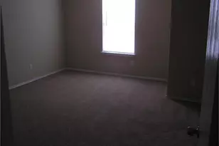15947 Regal Trace Ln, Houston, TX 77073 - Photo 9