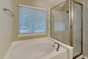 20322 Sable Acre Ct, Cypress, TX 77433 - Photo 11