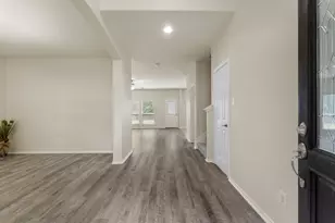 17815 Misty Pond Ct, Cypress, TX 77429 - Photo 3