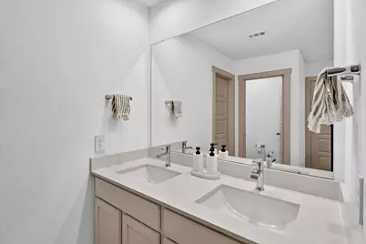 7907 Sleek Flock Lane, Rosharon, TX 77583 - Photo 17