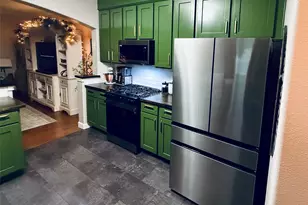 12930 Iris Garden Ln, Houston, TX 77044 - Photo 13