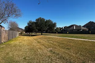 12930 Iris Garden Ln, Houston, TX 77044 - Photo 29