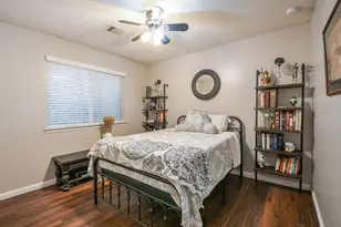 12930 Iris Garden Ln, Houston, TX 77044 - Photo 23