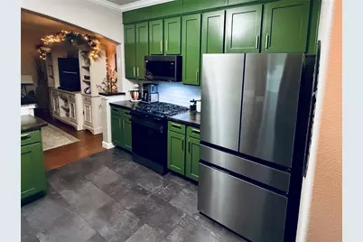 12930 Iris Garden Lane, Houston, TX 77044 - Photo 13