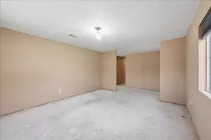 14183 Craigen Rd, Beaumont, TX 77705 - Photo 9