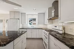 2103 Wakefield Dr, Houston, TX 77018 - Photo 7