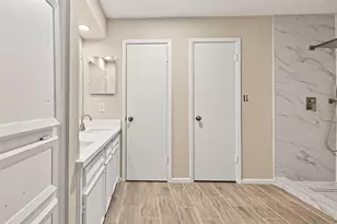 5451 Oakhaven Ln, Houston, TX 77091 - Photo 17