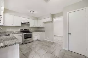 4214 Sloangate Dr, Spring, TX 77373 - Photo 5