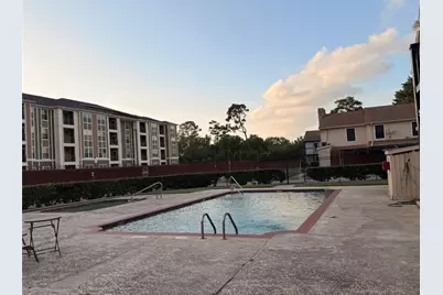 5218 Milwee Street #8, Houston, TX 77092 - Photo 9