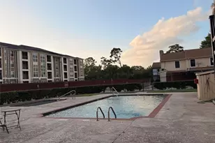 5218 Milwee St, Houston, TX 77092 - Photo 9