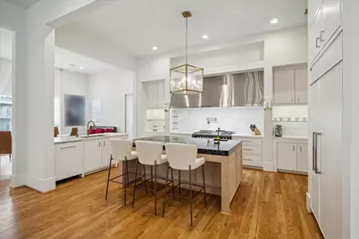 22 E Shady Lane #E, Houston, TX 77063 - Photo 15