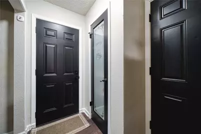 5402 Sherrylee Lane, Spring, TX 77373 - Photo 9