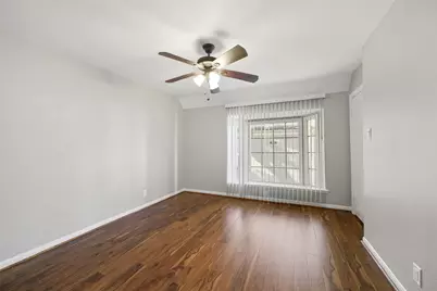 5204 Arboles Drive #L, Houston, TX 77035 - Photo 17