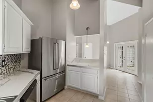 2019 Creek Valley Ln, Sugar Land, TX 77478 - Photo 7