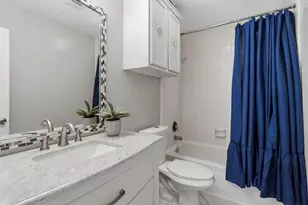 2019 Creek Valley Ln, Sugar Land, TX 77478 - Photo 23