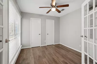 2019 Creek Valley Lane, Sugar Land, TX 77478 - Photo 13