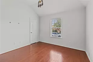 2519 46th St, Galveston, TX 77551 - Photo 17