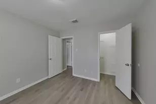 16311 Green Shade Dr, Houston, TX 77090 - Photo 11