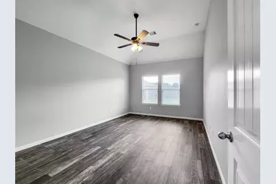2022 Midlane Drive, Conroe, TX 77301 - Photo 9