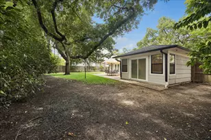 2811 Conway St, Houston, TX 77025 - Photo 21