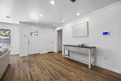 2811 Conway Street, Houston, TX 77025 - Photo 9