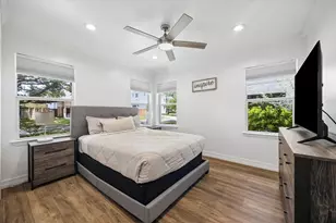 2811 Conway St, Houston, TX 77025 - Photo 17